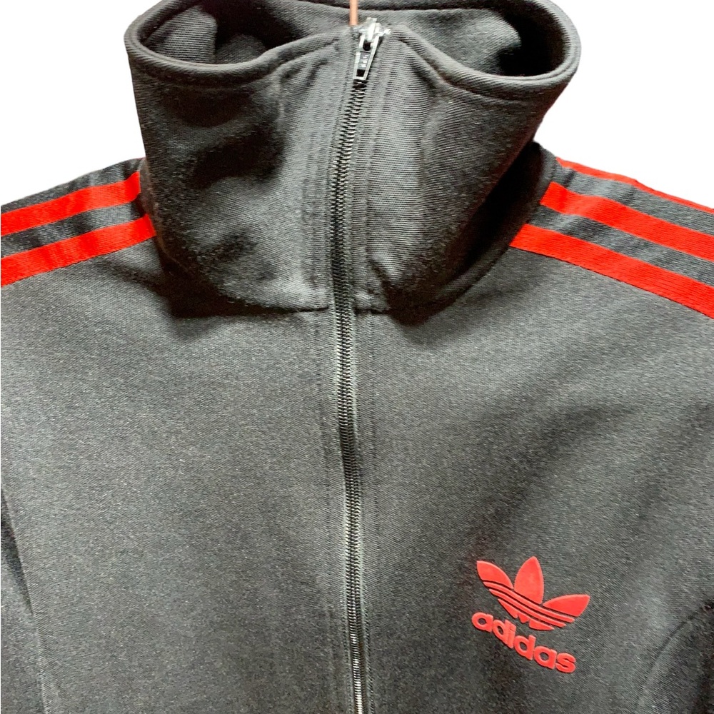 Adidas - Picture 3 of 7